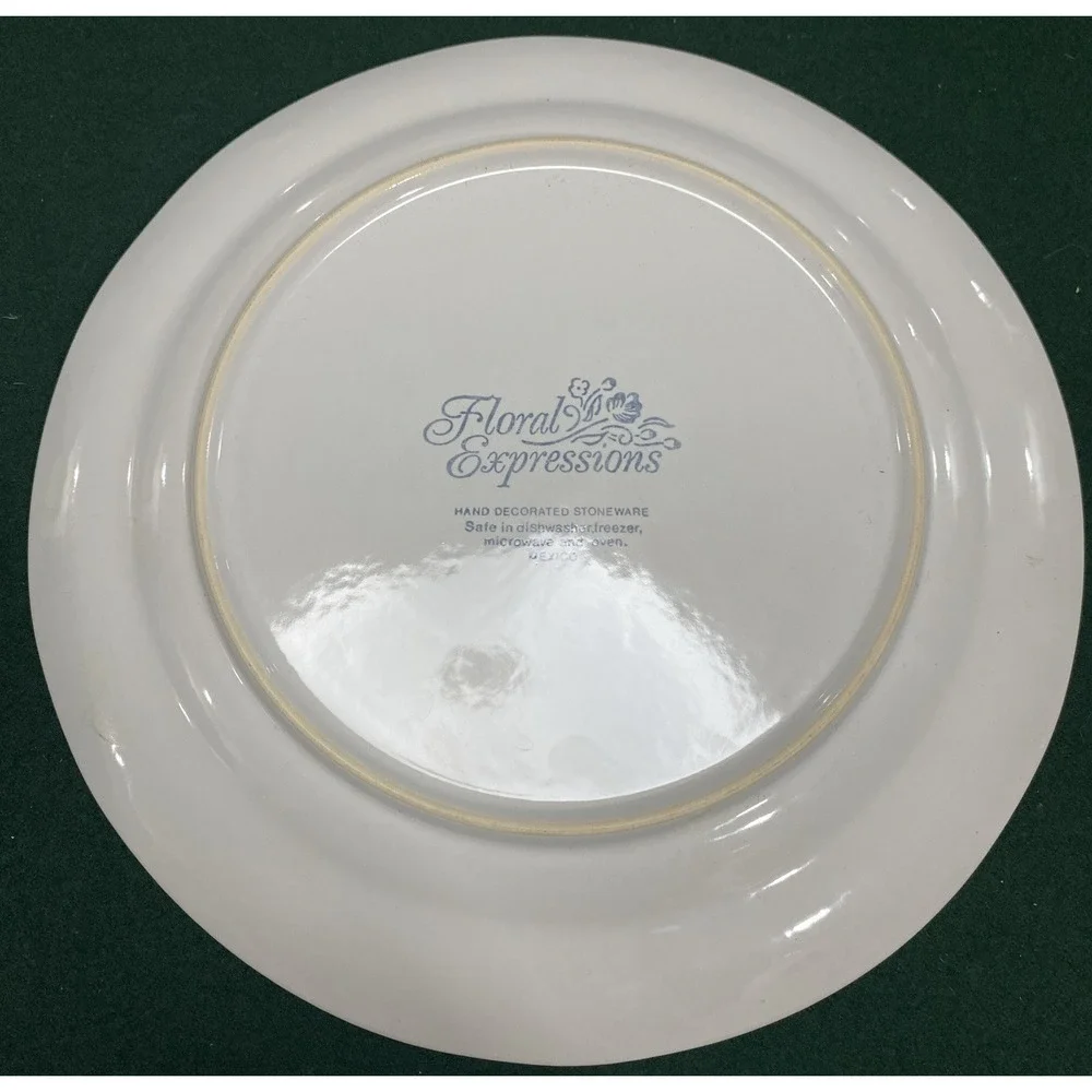 Floral Expressions Scalloped Dinner Plate 10 3/4